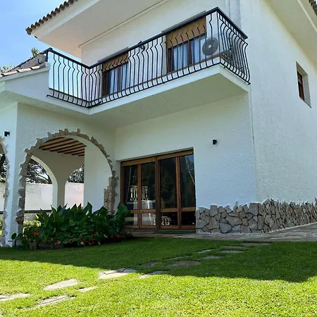 Allyson Couette-café Lloret de Mar