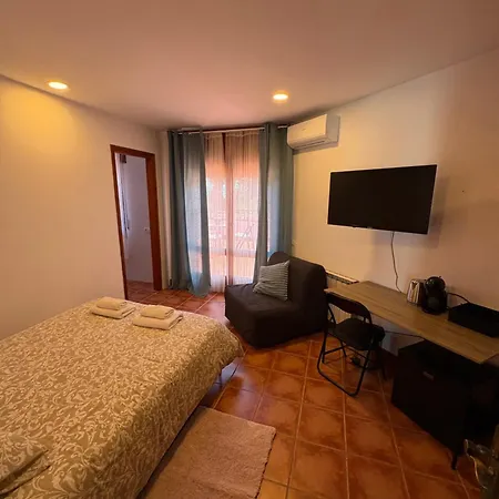 Villa Allyson Boutique Guesthouse 滨海略雷特
