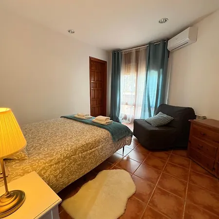 Villa Allyson Boutique Guesthouse 3* 료렛 드 마르